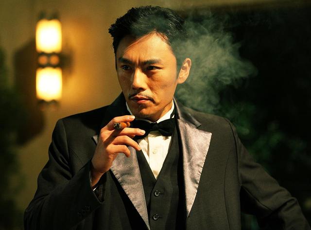 生活洗禮，褪去文藝男神光環的秦昊，人送外號秦藝謀，戲好人不紅 娛樂八卦吃瓜 第3张