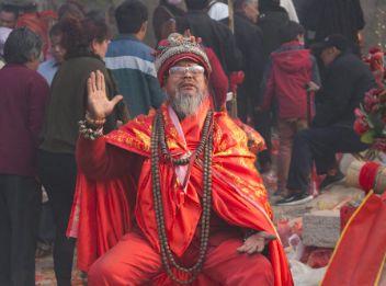 胡黄白柳灰五仙，东北人供奉的“胡黄白柳灰”5位大仙都是啥（民间五大仙家“狐黄白柳灰”）