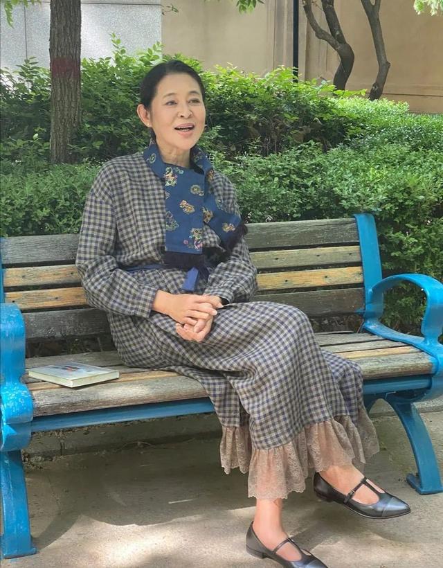倪萍和前夫女儿有往来吗，倪萍：如果有下辈子