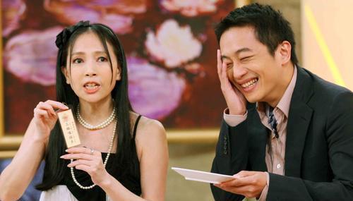 大媽花幾十萬給教練，富婆每月給男友5萬，金錢之下能買到真愛嗎 娛樂八卦吃瓜 第11张
