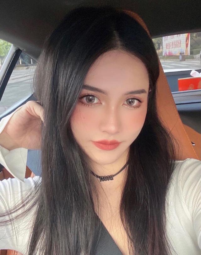美女健身博主，帶你用一張瑜伽墊，練出完美腰臀比，一起來打卡吧 健身減肥達人 第4张