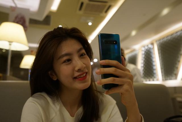 七夕送女朋友什么手机比较好呢？ 送女朋友什么礼物