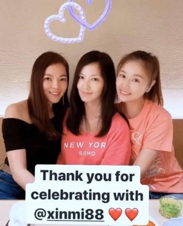 林心如霍建華日常形影不離！夫妻合體為林熙蕾丈夫慶生，真是甜蜜 娛樂八卦吃瓜 第4张