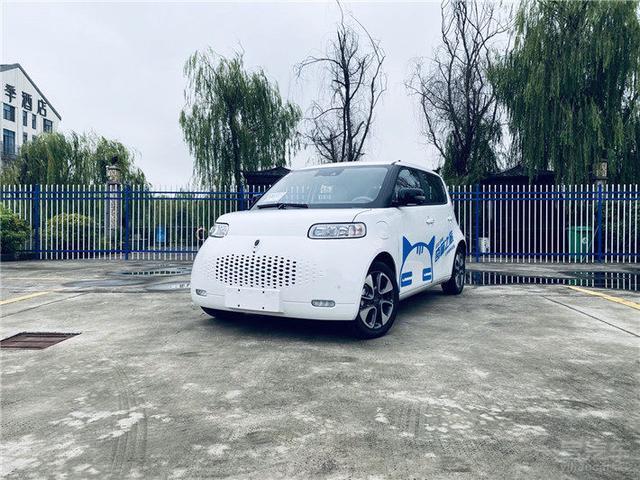 编开编聊丨试驾欧拉白猫，“萌宠”也可以是实力派