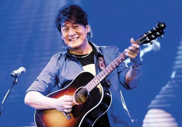 周華健的美國老婆，被嘲夫妻像母子，如今34年不離不棄被寵成公主 娛樂八卦吃瓜 第3张