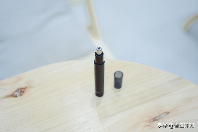 情人节要送什么礼物给男人的专属礼品：眉剃须刀探索家理容套装评测，居家出