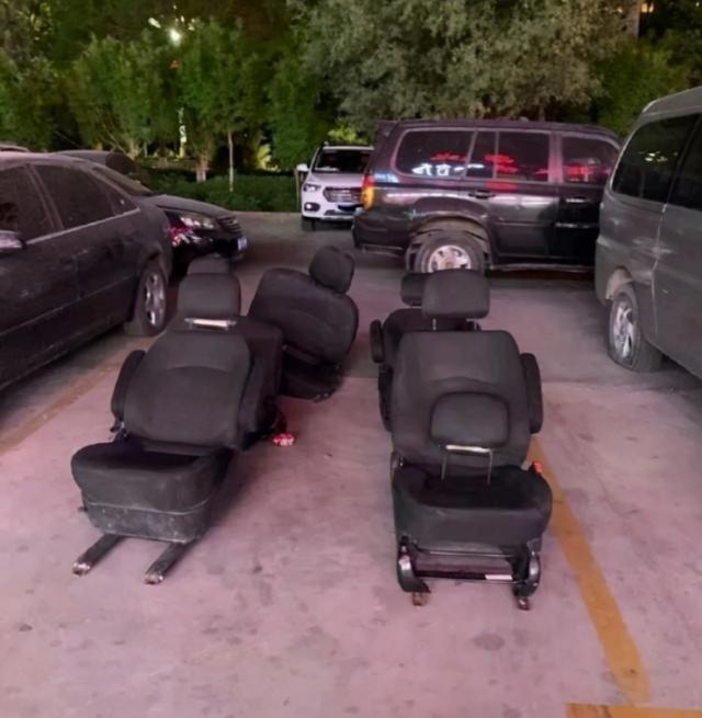 笑死人了，打底褲不是這樣晾的嗎 搞笑整蠱 第6张