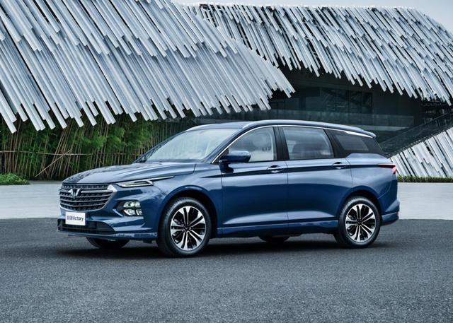 销量虎头蛇尾，上市半年多的五菱凯捷，实力被高估了？