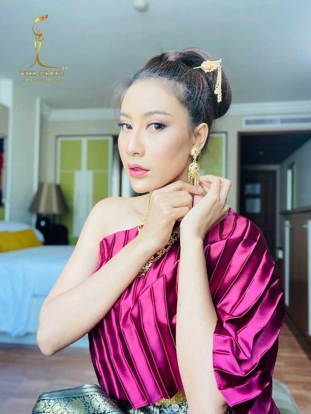 柬埔寨選美小姐，身材高挑性感火辣，詮釋了美麗的容顏和美腿更配 街拍正妹 第4张