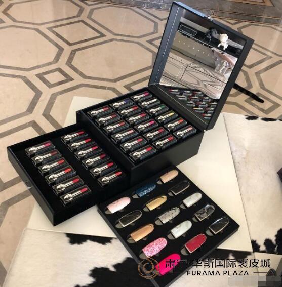 七夕给女朋友送什么礼物合适？ 情人节送给女朋友什么礼物