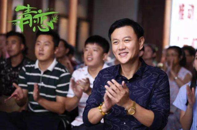 身價50億富豪把演戲當愛好，專愛跑龍套，張嘉譯：片酬不夠油費 娛樂八卦吃瓜 第6张