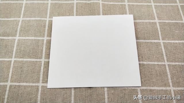 小礼物盒怎么折,包礼物怎么包