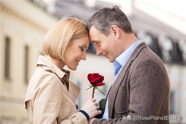老婆生日礼物排行大全,老婆生日适合送什么花