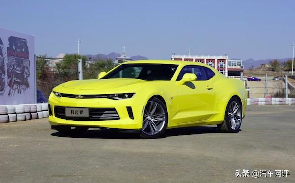 开雪佛兰科迈罗，做这条街最靓的Boy