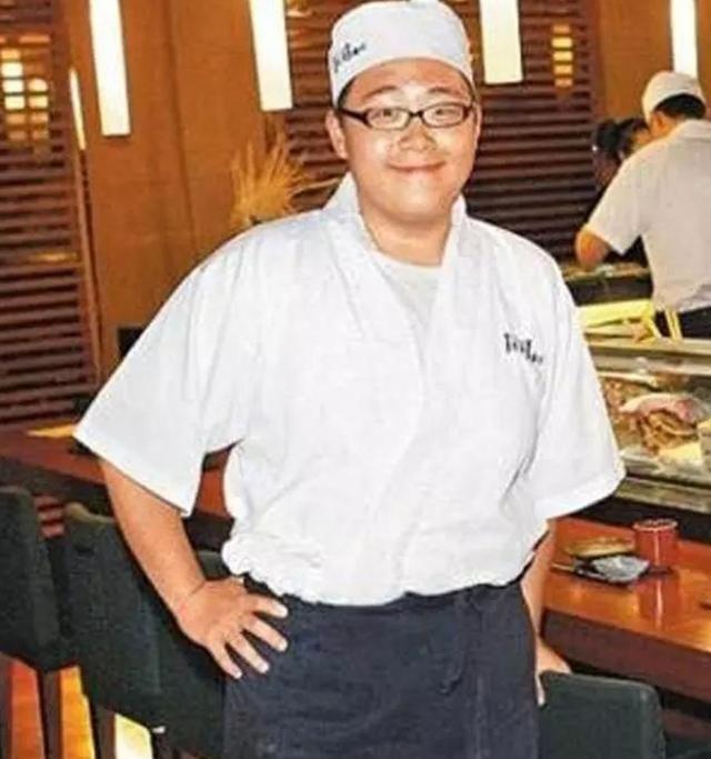 3歲出道10歲片酬千萬，遭父母敗光家產，今31歲悲哀開直播找回憶 娛樂八卦吃瓜 第10张