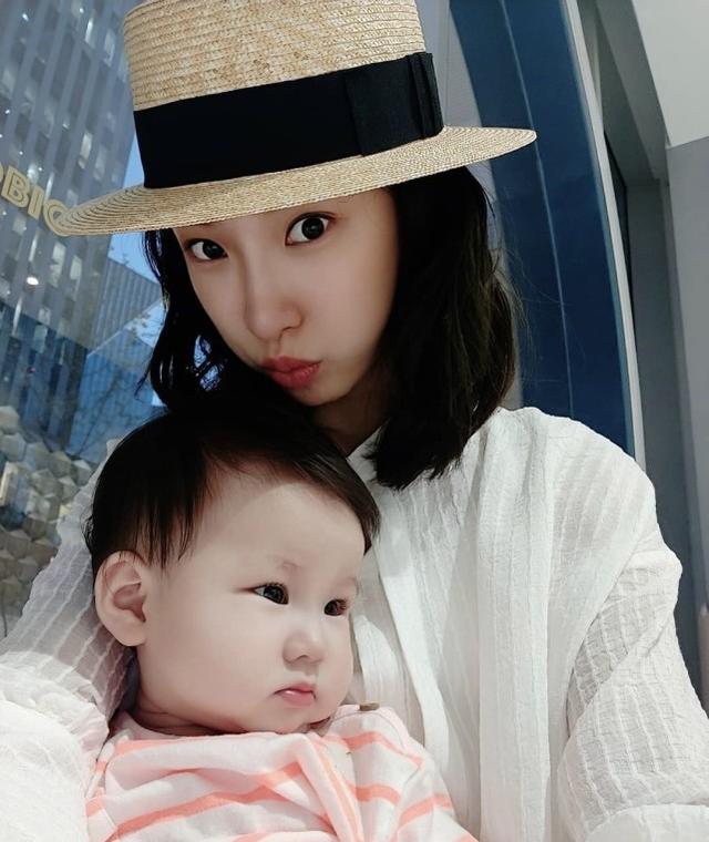 何猷啟和前妻離婚徹底，賭王下葬前妻未露面，過生日和好友慶祝 娛樂八卦吃瓜 第5张