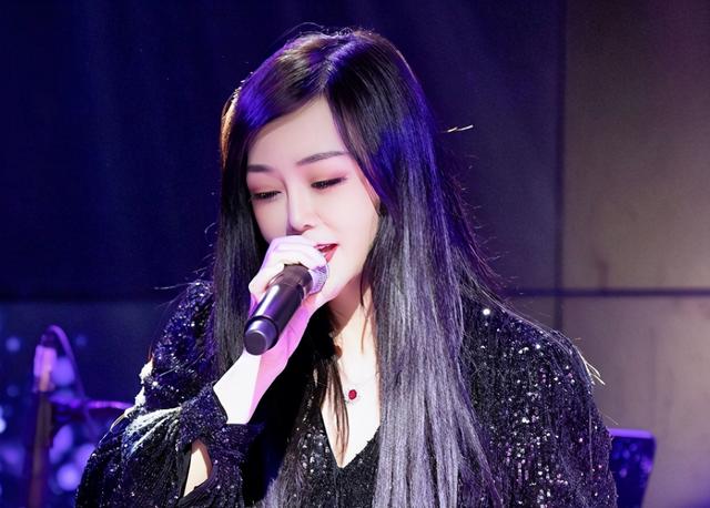 女朋友过生日送什么礼物好_16