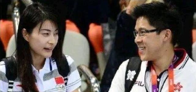 郭晶晶下嫁8年，詮釋了豪門媳婦該怎麼當，怪不得霍啟剛寵到不行 娛樂八卦吃瓜 第5张