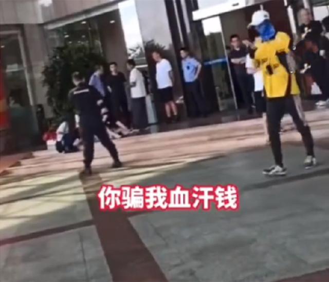 李維嘉事件升級，維權者攔停其車輛：敢做不敢認！代言人無辜嗎？ 娛樂八卦吃瓜 第7张