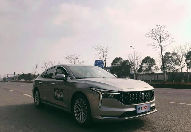 订车需仔细，奔腾B70试驾更知它实力