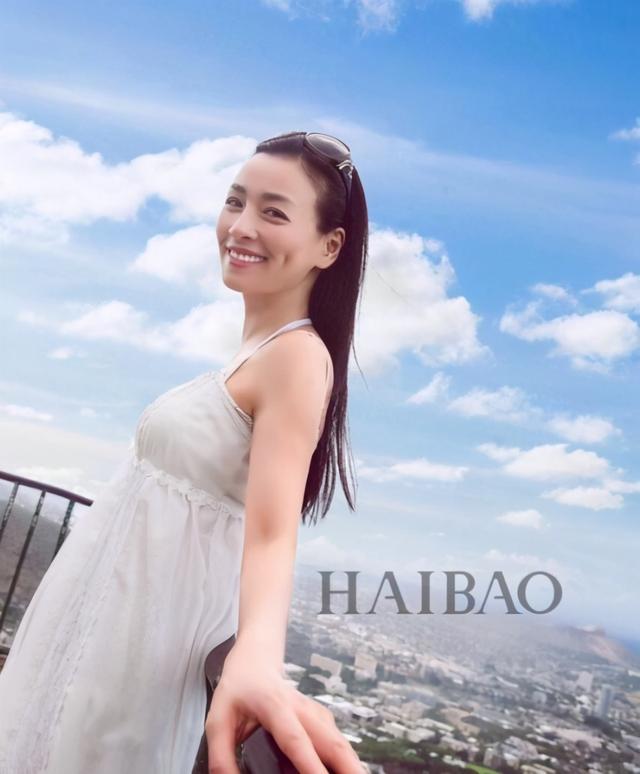 大手筆購買商業樓的張庭，贈送閨蜜陶虹一整層，土豪情義令人羨慕 娛樂八卦吃瓜 第20张