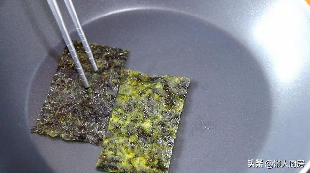 不用做蛋糕胚，用吐司代替它，在家輕松做出肉鬆小貝，不要排隊了 熱愛美食 第2张