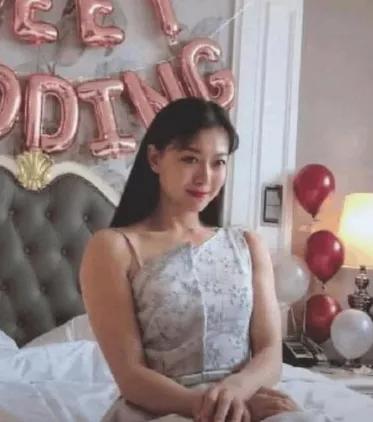 新娘婚禮現場硬拉180公斤，看到身材後網友直呼過癮 街拍正妹 第16张