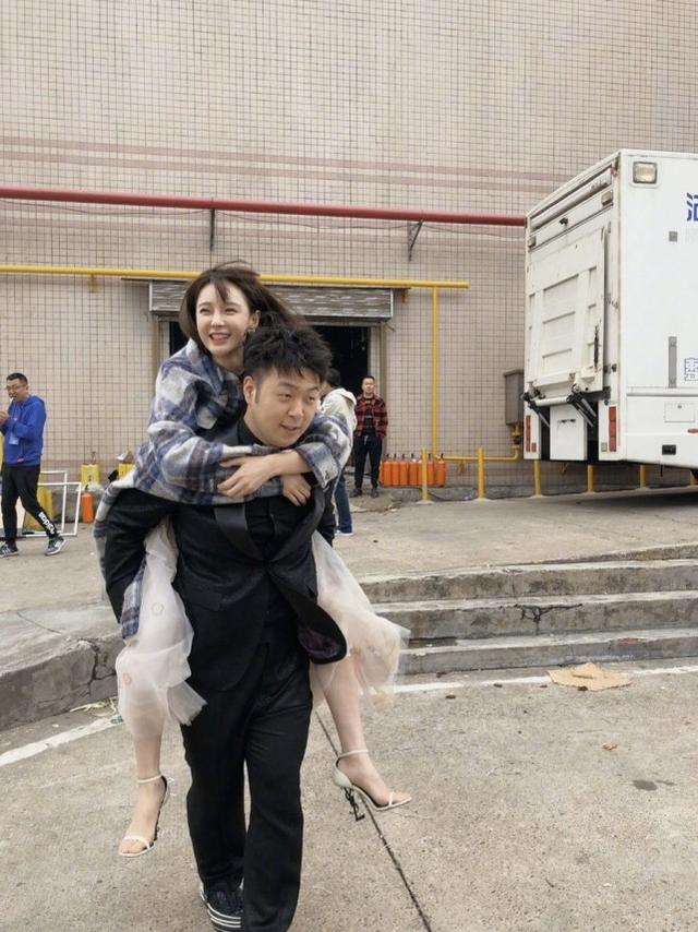 杜海濤發長文，為沈夢辰慶祝31歲生日，兩人親密合影感情真好 娛樂八卦吃瓜 第2张