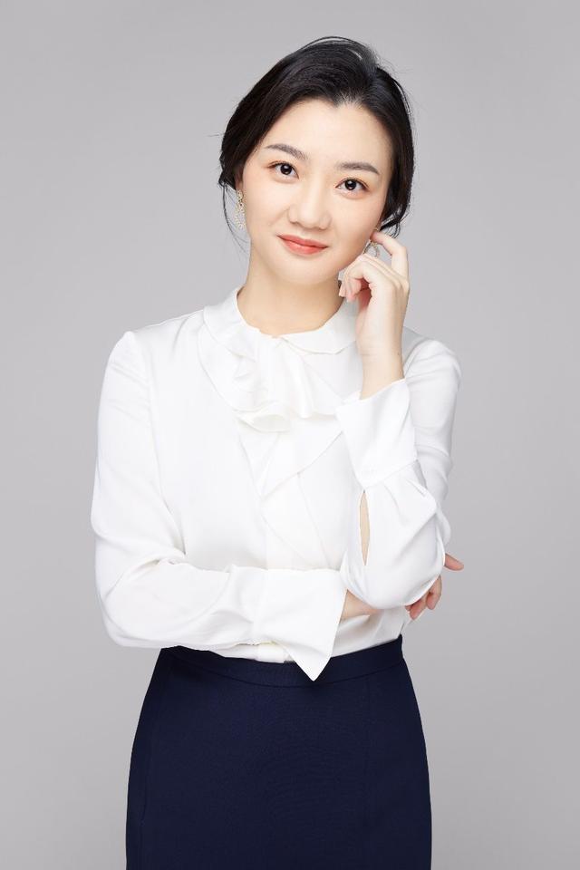 易方达基金经理年薪明明有颜值却偏要拼实力哪位女神