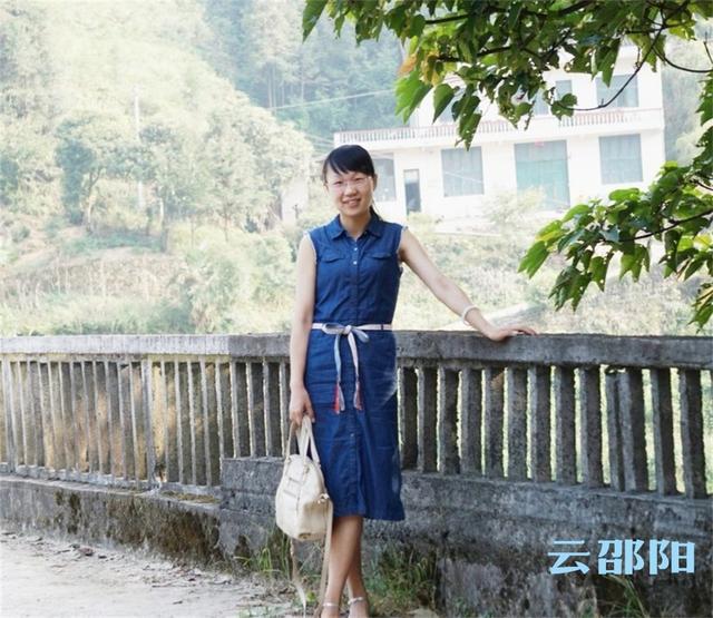 小礼物唱的什么歌最好听,小礼物唱的歌曲
