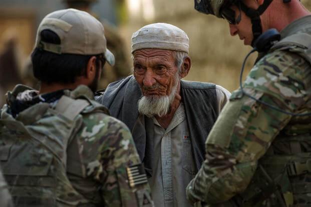 为美国卖命多年，阿富汗口译员向拜登喊话，“不要抛弃我们！”