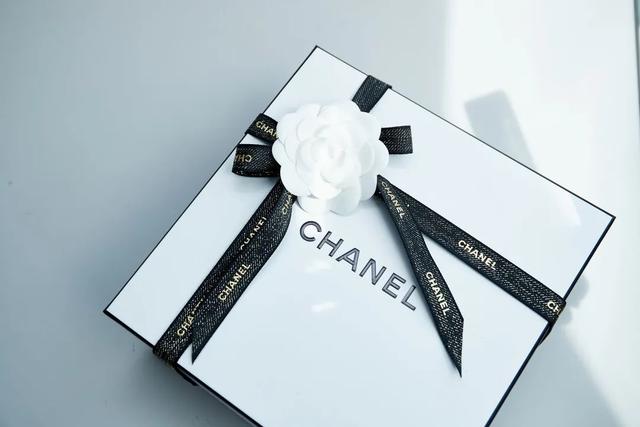 For MAMA – 什么样的礼物，一看见就马上买来送她？ 七夕送女朋友什么礼物好最有
