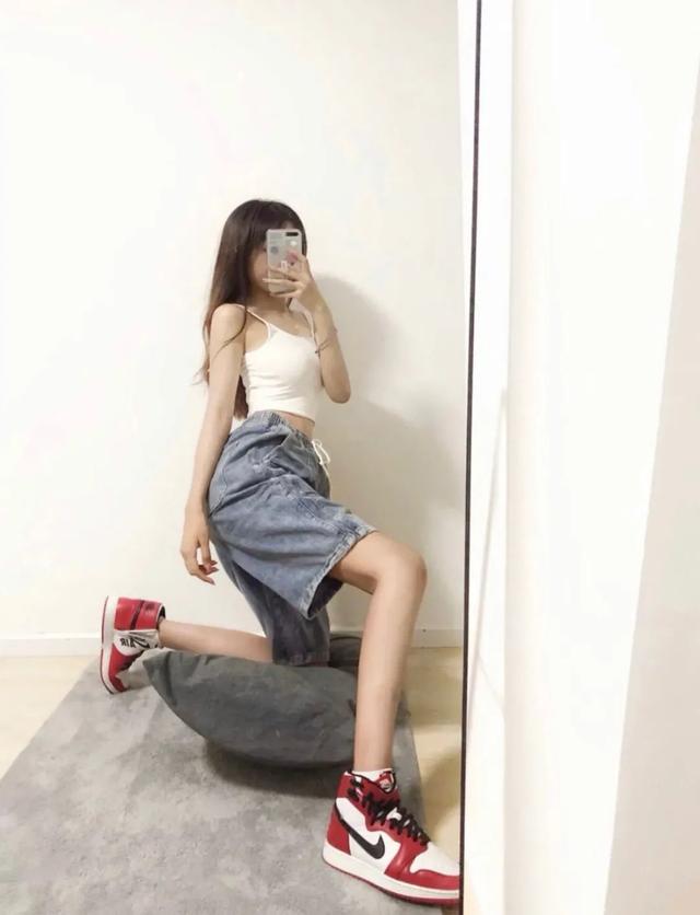 SNKR Girls送鞋丨肤白貌美很抗晒！球鞋女生们在夏天顶着太阳也要秀出自己的火