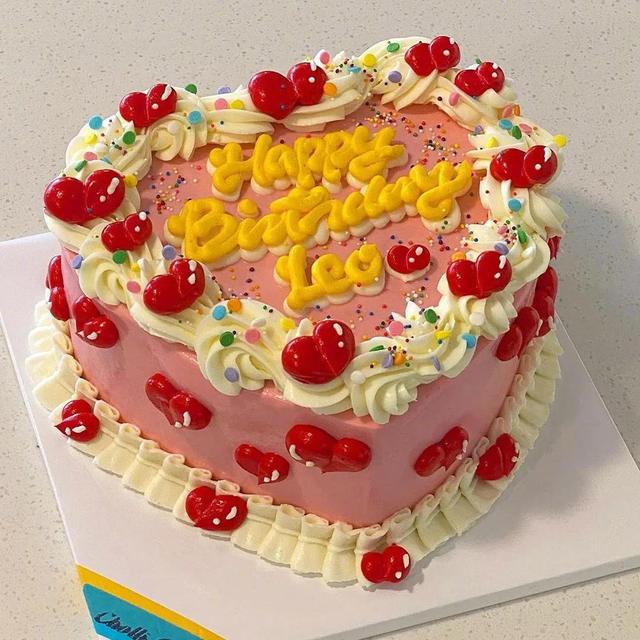 女士生日蛋糕图片个性,生日蛋糕图片大全 最新图片