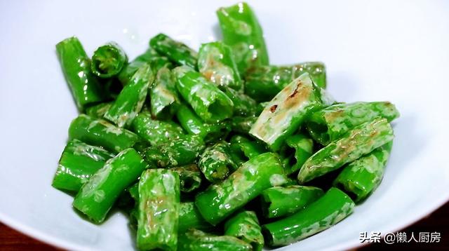 春天，這海鮮抓緊吃，價格便宜，人人吃得起，泡一盤真解饞 熱愛美食 第11张