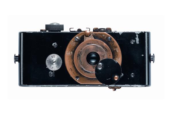 第一台照相机发明时间（照相机起源与发展历史）