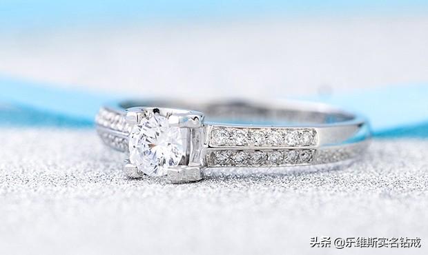 情人节送男友七夕情人节应该选什么礼物好？男生最不能忽视什么礼物？