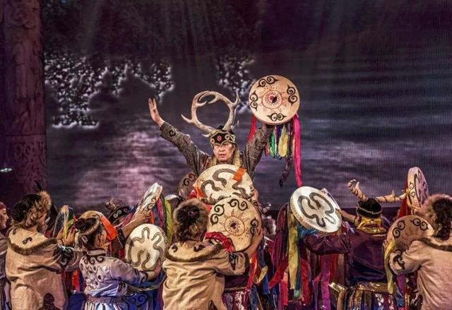 胡黄白柳灰五仙，东北人供奉的“胡黄白柳灰”5位大仙都是啥（民间五大仙家“狐黄白柳灰”）