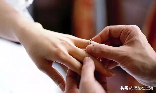 七夕情人节送什么礼物好七夕礼物到底送什么 这道“送命题”答案可能是“硬