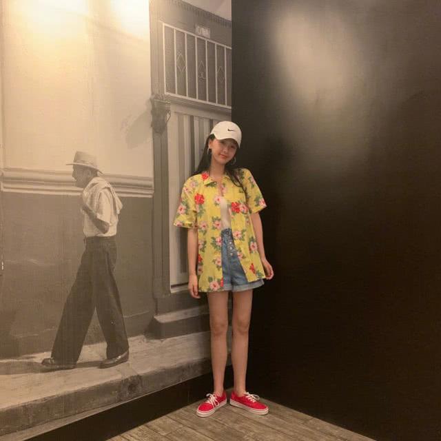 虞書欣私服穿搭太少女！紫色西裝外套搭高馬尾，造型高級且優雅 娛樂八卦吃瓜 第6张