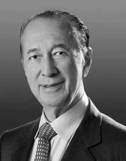 賭王何鴻燊宣布逝世！享年98歲，舊照五官英俊不愧「最帥企業家」 娛樂八卦吃瓜 第8张