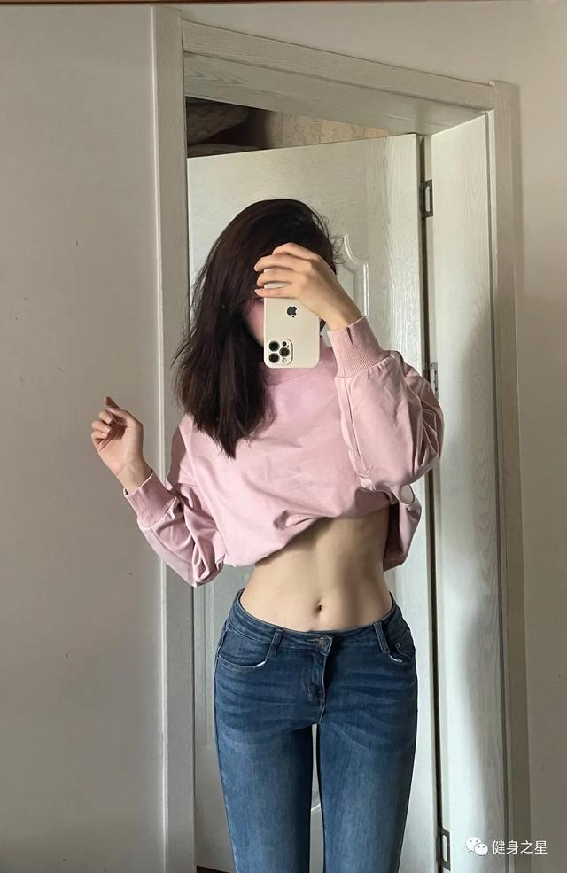 山東高顏值性感芭比，靠運動練出健美身材，回眸一笑百媚生 街拍正妹 第3张