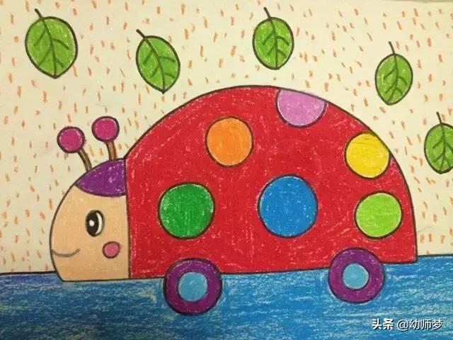1一3岁宝宝学画画,大一班的小朋友学画画