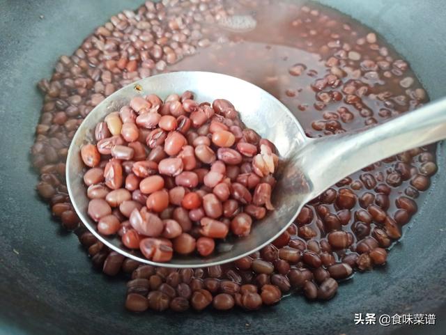 糯米粉最好吃的6種做法，步驟簡單，軟糯香甜，上桌孩子們搶著吃 熱愛美食 第5张