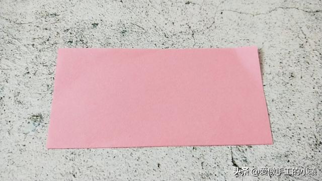 礼品盒上的蝴蝶结折法,圆形礼物盒蝴蝶结的系法图解