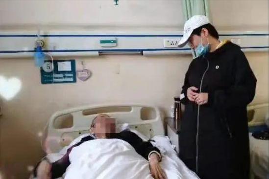 袁立做公益多年，為何至今仍被人質疑？從3方面分析原因所在 娛樂八卦吃瓜 第6张