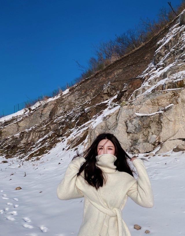 98年健身女神，前凸後翹性感火辣，這是多少女孩夢寐以求的身材 街拍正妹 第3张