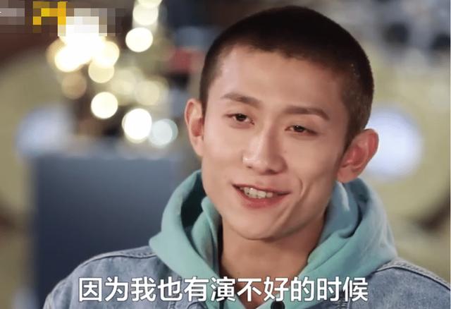 混成網紅的「嘎子哥」謝孟偉，直播間賣假貨，背後的苦衷讓人唏噓 娛樂八卦吃瓜 第2张