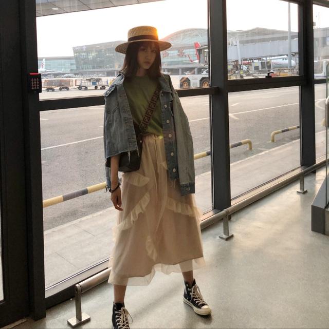 高帮鞋怎么搭配衣服裤子（高帮帆布鞋搭配思路）