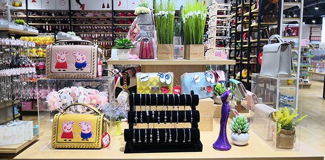 连锁店,精美礼品店都有什么